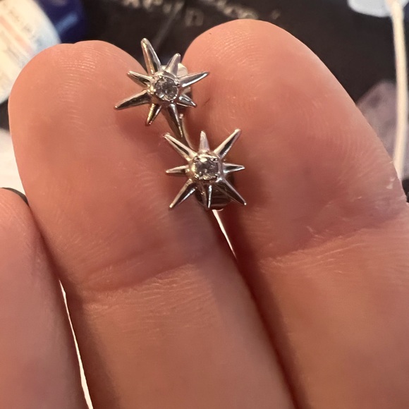 Earring set - Picture 8 of 8